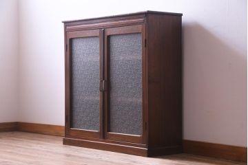 アンティーク家具　昭和中期　ダイヤガラス入り　味わい深い佇まいが魅力の戸棚(収納棚、キャビネット)