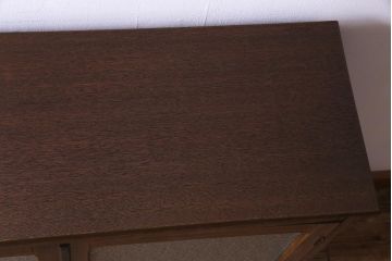 アンティーク家具　昭和中期　ダイヤガラス入り　味わい深い佇まいが魅力の戸棚(収納棚、キャビネット)