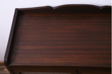 レトロ家具　昭和中期　ダイヤガラス入り　レトロな雰囲気が味のある脚付き戸棚(収納棚、キャビネット)