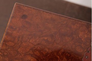 アンティーク家具　和製アンティーク　総ケヤキ材　玉杢が上品な引き出し付きの鏡台(化粧箱、小引き出し、小物収納)(1)