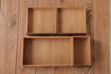 アンティーク家具　日本製　桑材　至れり尽くせりの収納スペースがうれしいソーイングボックス(裁縫箱、小引き出し)