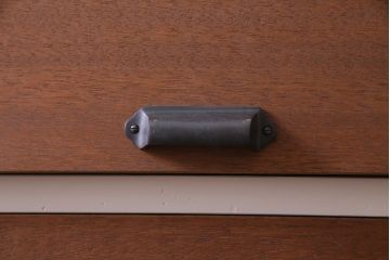 リメイク家具　パタパタ扉の収納棚(5段タイプ)(戸棚、下駄箱)