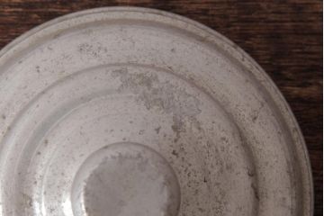 アンティーク雑貨　昭和期　丸みを帯びたシルエットがレトロなガラス瓶(ガラスビン、角瓶)