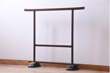 アンティーク雑貨　中古　松本民芸家具　シックな和の雰囲気漂う衣桁(着物掛け、ハンガーラック)