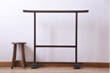 アンティーク雑貨　中古　松本民芸家具　シックな和の雰囲気漂う衣桁(着物掛け、ハンガーラック)