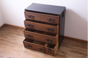 アンティーク家具　和製アンティーク　コントラストが味わい深い松本衣装箪笥(時代箪笥、和タンス)