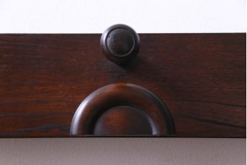 アンティーク雑貨　ビンテージ　和洋折衷の空間に取り入れられる民芸ウォールフック(壁掛けフック)