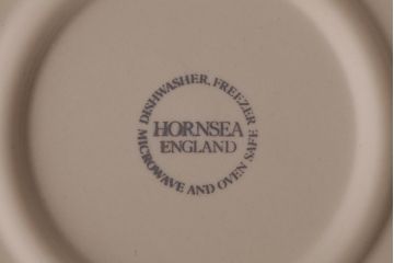 イギリスビンテージ　Hornsea(ホーンジー)　トリオ2客セット(カップ&ソーサー、プレート)