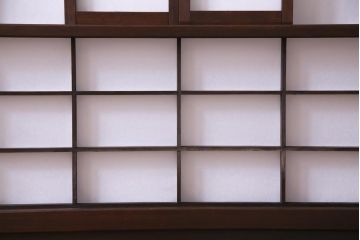 【商談品】昭和期　ガラス入り　小さな障子戸付き　スリムな雪見障子(猫間障子、引き戸、擦り上げ障子戸、擦上障子戸、建具)4枚セット