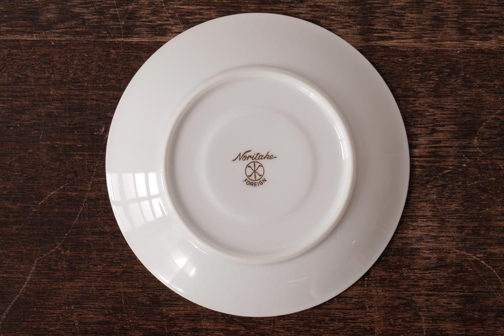 ノリタケ(Noritake、則武、日陶)　マルキ印　エレガントなデザインが魅力のカップ&ソーサー2客セット