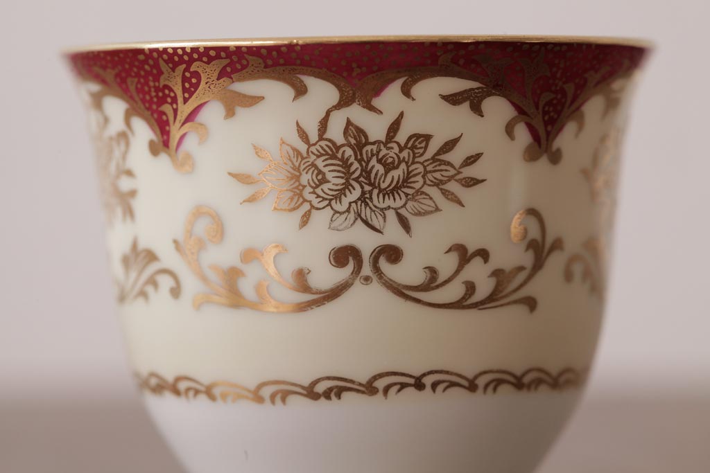 ノリタケ(Noritake、則武、日陶)　マルキ印　エレガントなデザインが魅力のカップ&ソーサー2客セット(1)