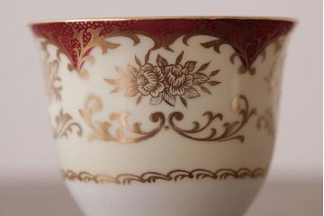 ノリタケ(Noritake、則武、日陶)　マルキ印　エレガントなデザインが魅力のカップ&ソーサー2客セット(1)