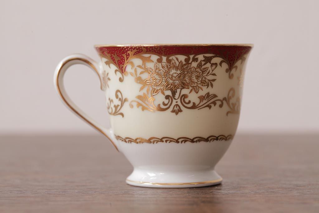 ノリタケ(Noritake、則武、日陶)　マルキ印　エレガントなデザインが魅力のカップ&ソーサー2客セット(2)