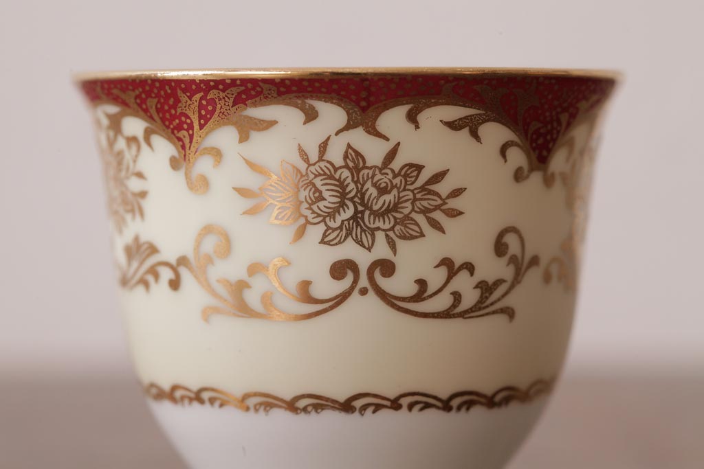 ノリタケ(Noritake、則武、日陶)　マルキ印　エレガントなデザインが魅力のカップ&ソーサー2客セット(2)