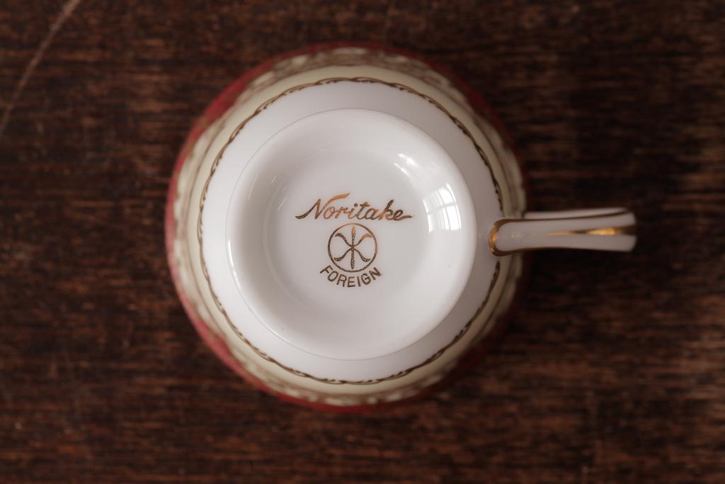 ノリタケ(Noritake、則武、日陶)　マルキ印　エレガントなデザインが魅力のカップ&ソーサー2客セット(2)