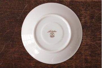 ノリタケ(Noritake、則武、日陶)　マルキ印　エレガントなデザインが魅力のカップ&ソーサー2客セット(2)