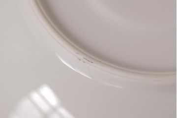 ノリタケ(Noritake、則武、日陶)　マルキ印　エレガントなデザインが魅力のカップ&ソーサー2客セット(2)