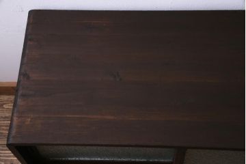 レトロ家具　昭和中期　桐材　鉄脚　ダイヤガラスがレトロな雰囲気を漂わせる箪笥ローボード(収納棚)