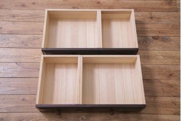 中古　北海道民芸家具　#138　落ち着いた色味のクラシカルなサイドボード(収納棚、戸棚)