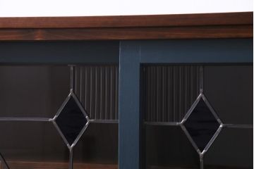 ラフジュ工房オリジナル　古建具リメイク　モールガラス　ステンドグラスがノスタルジックな雰囲気漂う戸棚(収納棚、サイドボード)