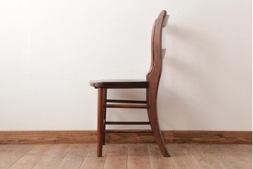 中古　九州民芸家具　赤みがかった色合いと艶が美しいダイニングチェア(板座チェア、ワークチェア)(2)