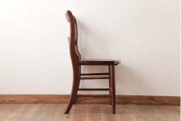 中古　九州民芸家具　赤みがかった色合いと艶が美しいダイニングチェア(板座チェア、ワークチェア)(2)
