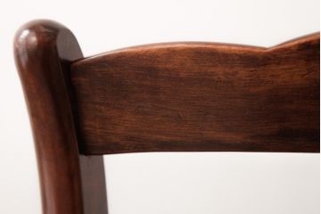 中古　九州民芸家具　赤みがかった色合いと艶が美しいダイニングチェア(板座チェア、ワークチェア)(2)