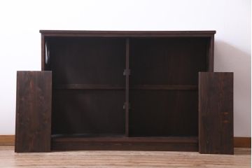 ラフジュ工房オリジナル　古建具リメイク　結霜ガラス　ステンドグラスがノスタルジックな雰囲気漂う戸棚(収納棚、サイドボード)