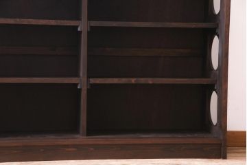 ラフジュ工房オリジナル　古建具リメイク　結霜ガラス　ステンドグラスがノスタルジックな雰囲気漂う戸棚(収納棚、サイドボード)