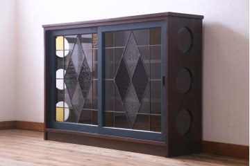 ラフジュ工房オリジナル　古建具リメイク　結霜ガラス　ステンドグラスがノスタルジックな雰囲気漂う戸棚(収納棚、サイドボード)