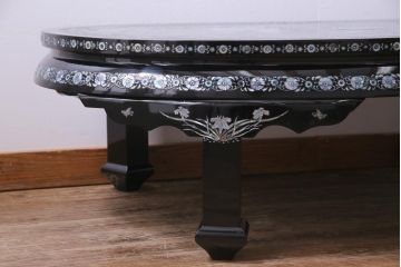 中古　民芸家具　気品あふれる空間づくりにおすすめな螺鈿細工の座卓(ローテーブル、センターテーブル)(定価約80万円)