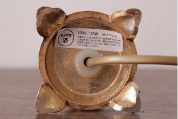 フランスビンテージ　シェードの刺繍が可愛らしいテーブルランプ(卓上ランプ、スタンドライト)