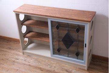 ラフジュ工房オリジナル　古建具リメイク　ステンドグラスがおしゃれな戸棚(収納棚、サイドボード)