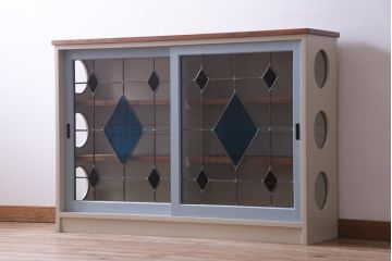 ラフジュ工房オリジナル　古建具リメイク　ステンドグラスがおしゃれな戸棚(収納棚、サイドボード)