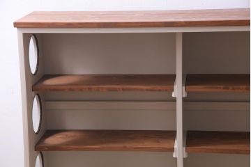 ラフジュ工房オリジナル　古建具リメイク　ステンドグラスがおしゃれな戸棚(収納棚、サイドボード)