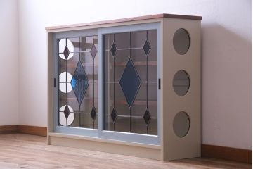 ラフジュ工房オリジナル　古建具リメイク　ステンドグラスがおしゃれな戸棚(収納棚、サイドボード)
