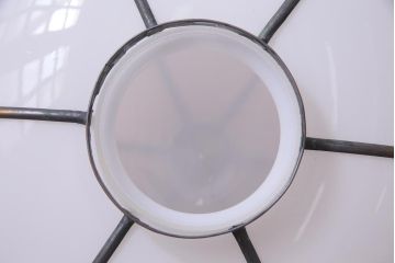 和製アンティーク　雪洞型　菊菱模様が和の雰囲気を引き立てる天井照明(吊り下げ照明)
