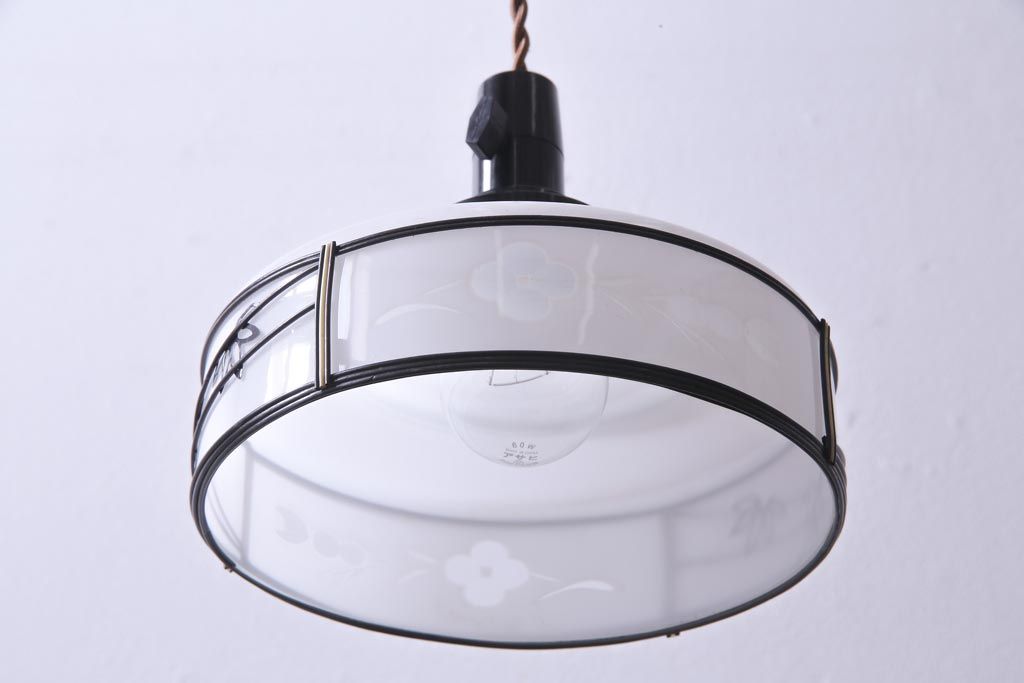 昭和レトロ　日本風情が感じられるペンダントライト(天井照明)