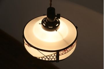 昭和レトロ　和の雰囲気が引き立つペンダントライト(天井照明)