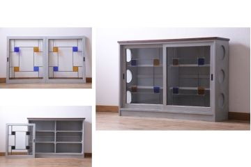 ラフジュ工房オリジナル　古建具リメイク　おしゃれなステンドグラス入り戸棚(収納棚、サイドボード)