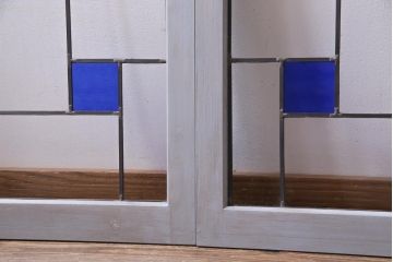 ラフジュ工房オリジナル　古建具リメイク　おしゃれなステンドグラス入り戸棚(収納棚、サイドボード)