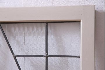 ラフジュ工房オリジナル　古建具リメイク　ステンドグラス入りのモダンな戸棚(収納棚、サイドボード)