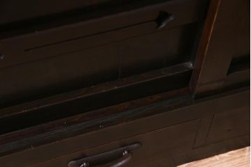 アンティーク家具　和製アンティーク　明治期　深い色味や風合いが味わい深い五尺水屋箪笥(時代箪笥、重ね箪笥、収納棚)