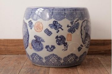 アンティーク雑貨　大正昭和初期　宝尽くし文様　鳳凰図　縁起物が描かれた日本風情溢れる瀬戸火鉢(鉢カバー)
