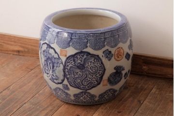 アンティーク雑貨　大正昭和初期　宝尽くし文様　鳳凰図　縁起物が描かれた日本風情溢れる瀬戸火鉢(鉢カバー)
