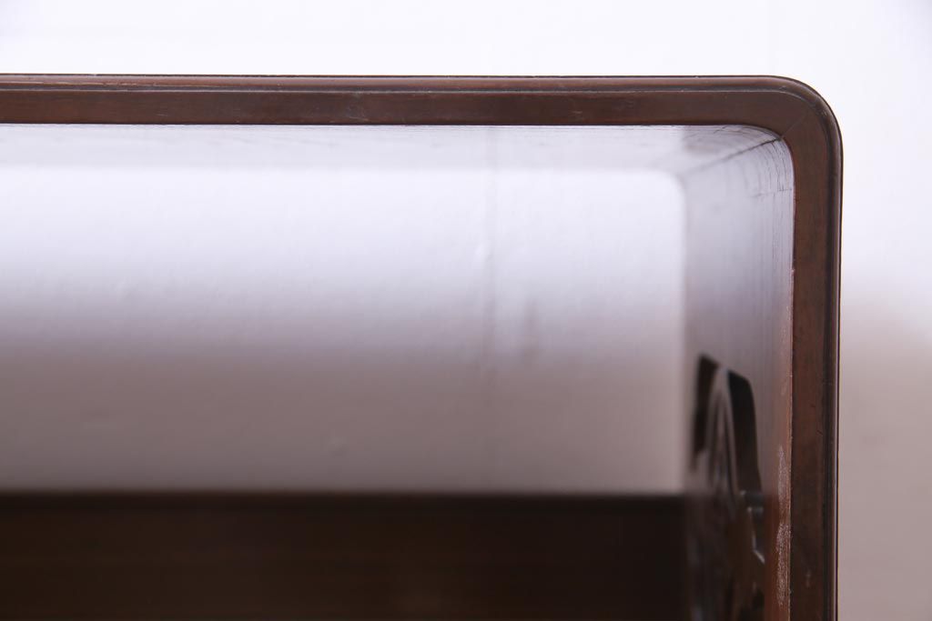 上手物　桑材　品のある佇まいが魅力的な指物家具の収納棚(戸棚)