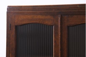 レトロ家具　昭和初期　ナラ材　モールガラス　レトロな雰囲気が味わい深い本箱(収納棚、キャビネット)