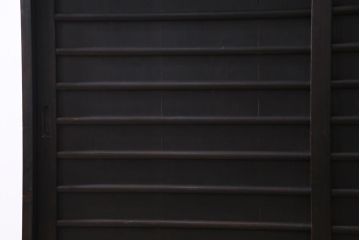 ラフジュ工房オリジナル　上品な趣きの建具をリメイクした収納棚(戸棚、サイドボード)