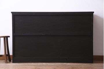ラフジュ工房オリジナル　上品な趣きの建具をリメイクした収納棚(戸棚、サイドボード)