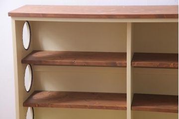 ラフジュ工房オリジナル　古建具リメイク　ステンドグラスがおしゃれな戸棚(収納棚、サイドボード)(1)